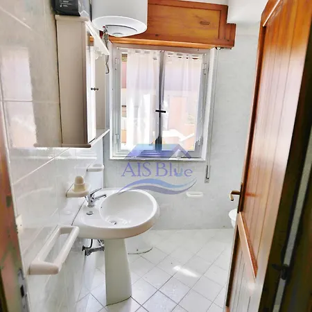 B.21 La Passiflora - 120 Mt. Dalla Apartament Isola Rossa (Sassari)